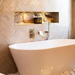 Kaza Bella - Saint Maxime Helia Apartament *