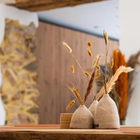 Kaza Bella - Saint Maxime Helia