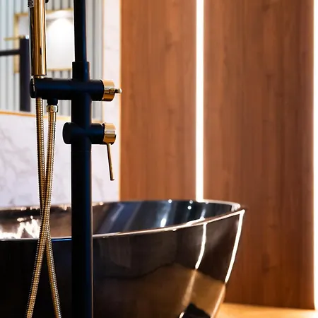 Kaza Bella - Saint Maxime Helia Apartment *